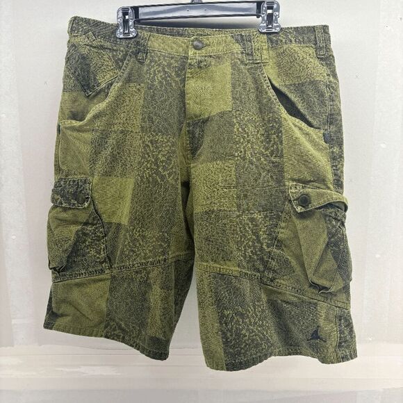 Jordan Other - Jordan Jumpman 23 Green 286023 010 Casual Cargo Short Pants Mens Vintage Sz 36R